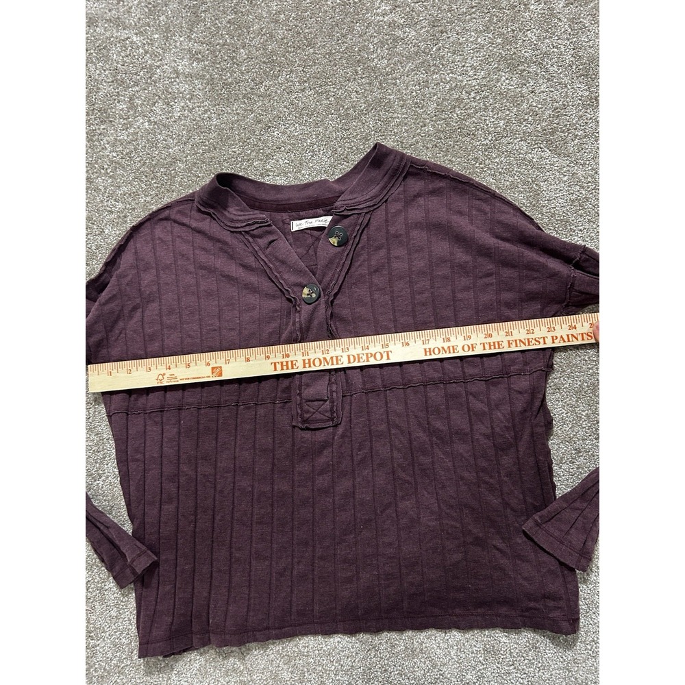 Free People We The Free In The Mix Henley Top Size S Color Magic Berry - Picture 4 of 9